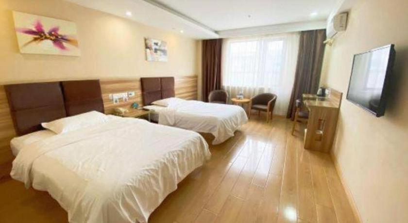Greentree Inn Shanghai Kangqiao Industrial Zone Jinxiu Road Business Hotel 3* Shanghai