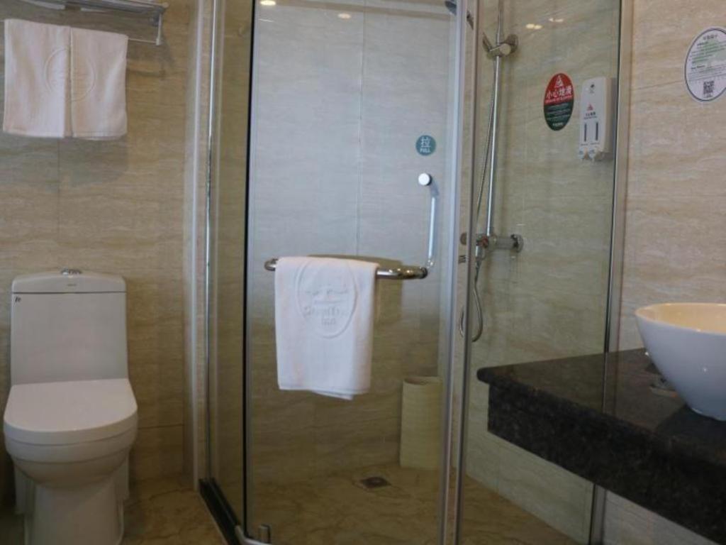 Greentree Inn Shanghai Kangqiao Industrial Zone Jinxiu Road Business Hotel Hotel 3*