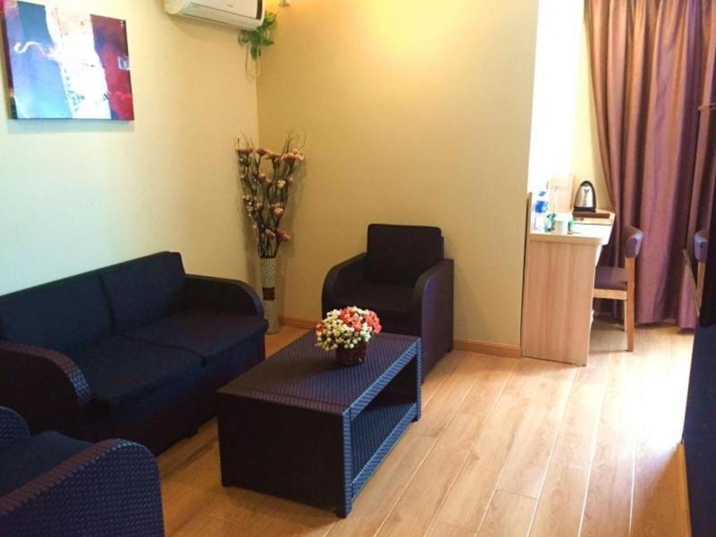 Greentree Inn Shanghai Kangqiao Industrial Zone Jinxiu Road Business Hotel Hotel Shanghai