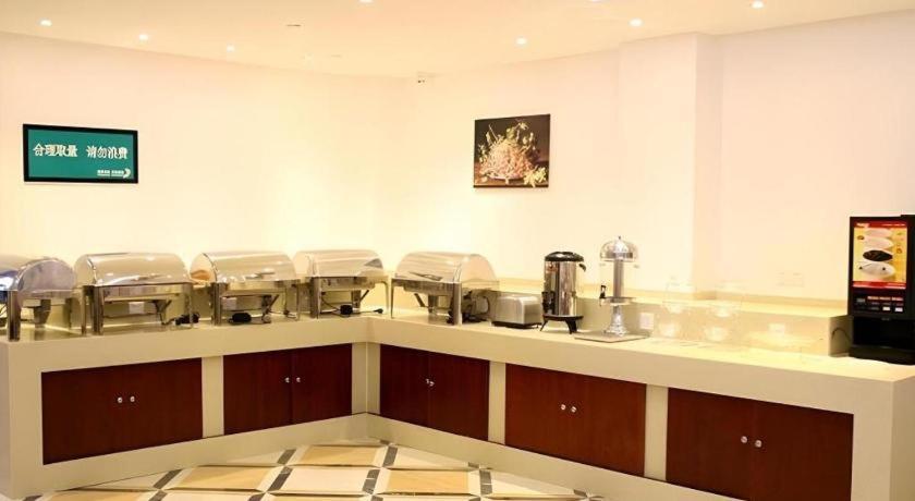 Hotel Greentree Inn Shanghai Kangqiao Industrial Zone Jinxiu Road Business Hotel