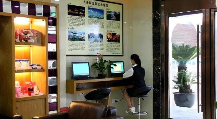 Greentree Inn Shanghai Kangqiao Industrial Zone Jinxiu Road Business Hotel Hotel